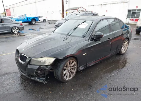 2011 BMW 328I из США, поврежденный, VIN WBAPH5G51BNM77562